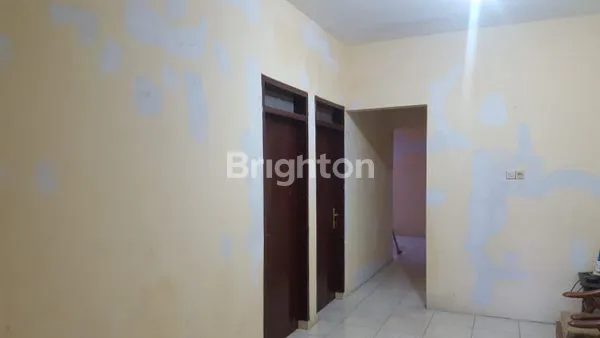 image RUMAH SIAP HUNI MINIMALIS DI PANDUGO BARU, LOKASI STRATEGIS, ONE GATE SYSTEM, SECURITY 24 JAM, 5 MENIT KE KAMPUS UPN, RAYA MERR DAN RSUD EKA CANDRARINI (NON FURNISHED) (3)