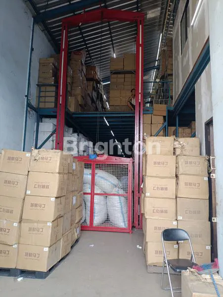 image GUDANG AKTIF & STRATEGIS BEBAS BANJIR DI KOMPLEK PERGUDANGAN KAMAL DADAP KAPUK JAKARTA UTARA (2)