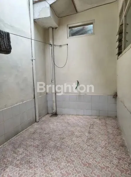 image RUMAH KLASIK SIAP HUNI (7)