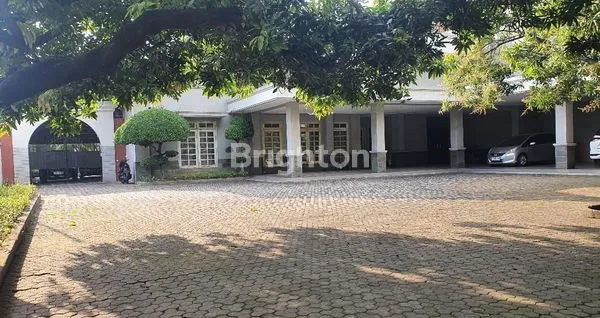 image RUMAH LETJEN S PARMAN - RAYA WARU (AKSES FRONTAGE). LOKASI STRATEGIS NOL JALAN SBY - MALANG, DEKAT DENGAN JUANDA (3)