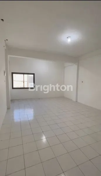 image RUKO 3 LANTAI PREMIUM DI JL. DIPONEGORO - AREA STRATEGIS MAKASSAR (7)