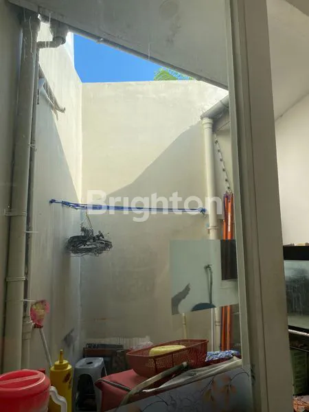 image RUMAH BAGUS HOOK BUKIT ELANG RESIDENCE TEMBALANG SEMARANG SELATAN (4)