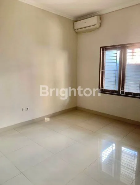 image RUMAH BARU SIAP HUNI DI KEBO IWA DENPASAR (5)