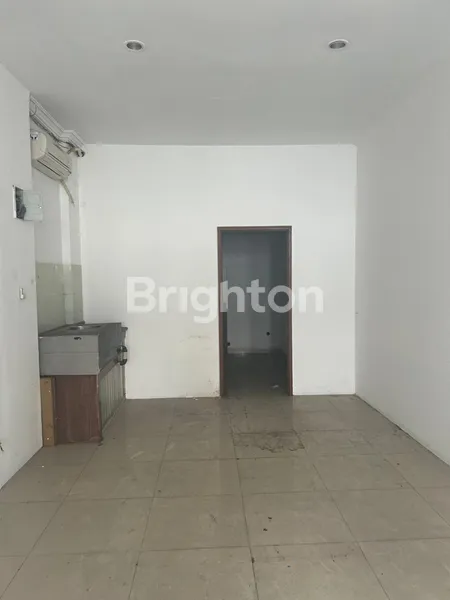 image COCOK UNTUK USAHA! RUKO DEKAT PASAR MUARA KARANG (6)