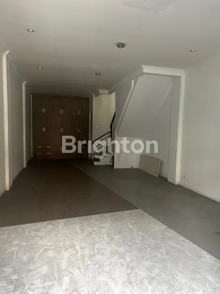 image COCOK UNTUK USAHA! RUKO DEKAT PASAR MUARA KARANG (8)