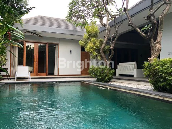 image VILLA NYAMAN FASILITAS LENGKAP SIAP HUNI AREA SEMINYAK,BADUNG-BALI (1)