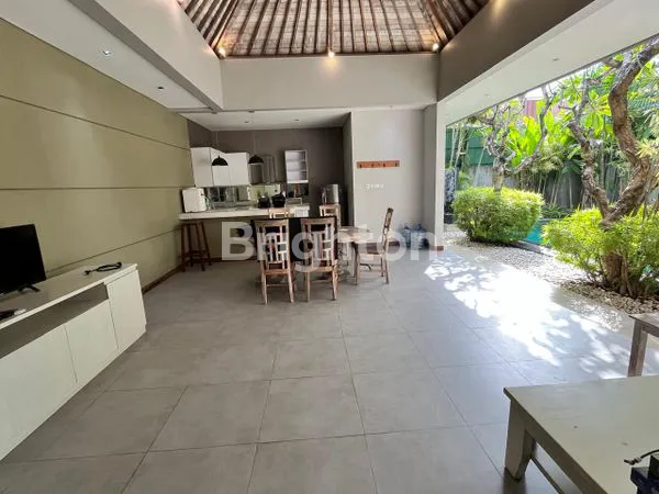 image VILLA NYAMAN FASILITAS LENGKAP SIAP HUNI AREA SEMINYAK,BADUNG-BALI (7)