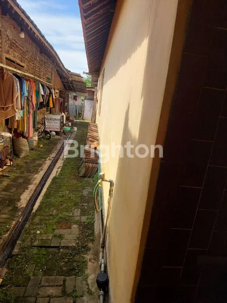 image RUMAH SIAP HUNI DI JATIBARANG MIJEN SEMARANG (4)