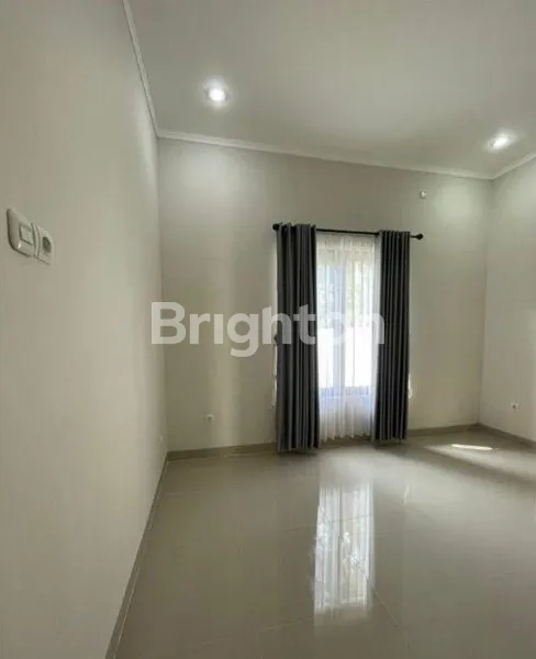 image DIJUAL SEGERA RUMAH 1 LANTAI NYAMAN SIAP HUNI PLUMERIA RESIDENCE GRAHA RAYA BINTARO (6)