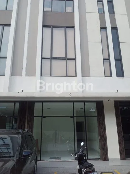 image RUKO 3 LANTAI STRATEGIS DI KEBON JERUK DEKAT TOL DAN RS SILOAM (1)