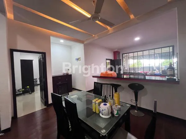 image RUMAH HOOK MEWAH 2 LANTAI MITRA RAYA - 4KT SEMI FURNISHED (2)