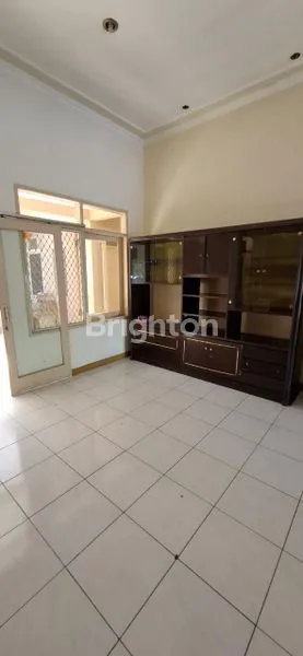 image RUMAH SIAP HUNI WISMA MUKTI - SEMALANG INDAH SURABAYA (3)