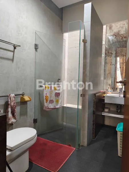 image RUMAH MEWAH DAN NYAMAN SUNRISE JAKARTA BARAT (5)