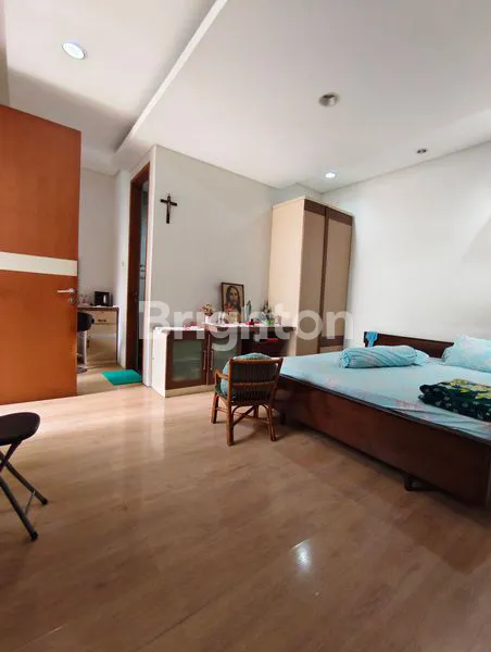 image RUMAH MEWAH DAN NYAMAN SUNRISE JAKARTA BARAT (7)