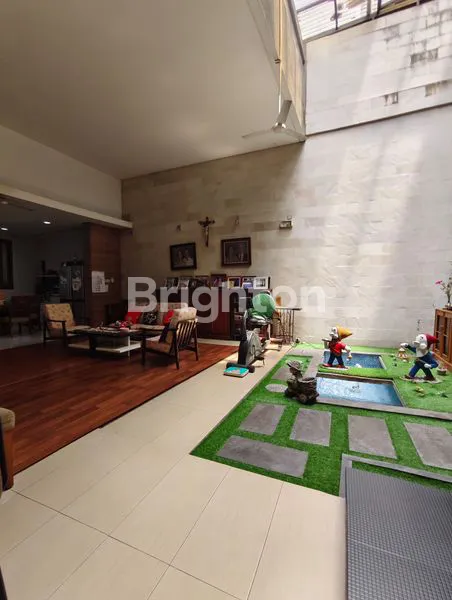 image RUMAH MEWAH DAN NYAMAN SUNRISE JAKARTA BARAT (1)