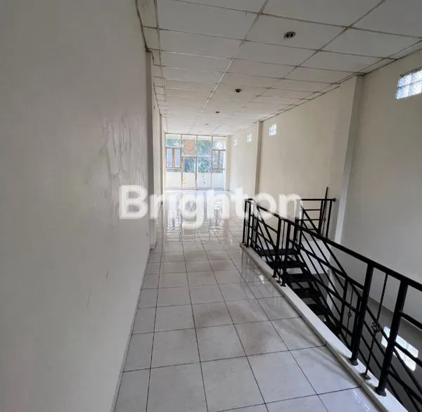 image RUKO 2 LANTAI STRATEGIS DI JAKARTA TIMUR (3)