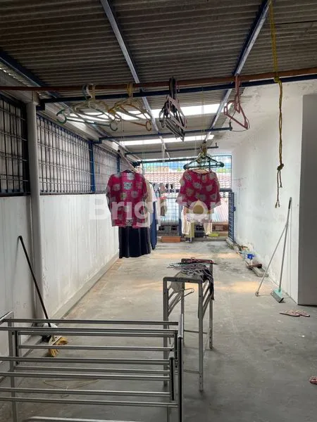 image RUKAN STRATEGIS HADAP JALAN RAYA UTAMA MUTIARA TAMAN PALEM, PARKIR LUAS & BEBAS BANJIR. (7)