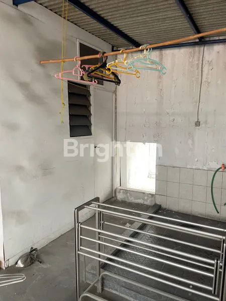 image RUKAN STRATEGIS HADAP JALAN RAYA UTAMA MUTIARA TAMAN PALEM, PARKIR LUAS & BEBAS BANJIR. (8)