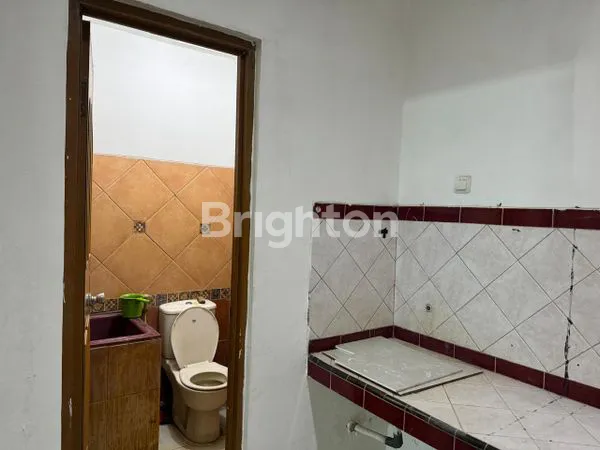 image RUKO 2 LANTAI DI LOKASI STRATEGIS TIME SQUARE CIBUBUR COCOK UNTUK KANTOR ATAU TEMPAT USAHA (1)