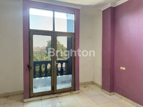 image RUKO 2 LANTAI DI LOKASI STRATEGIS TIME SQUARE CIBUBUR COCOK UNTUK KANTOR ATAU TEMPAT USAHA (6)