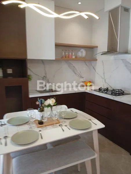 image RUMAH 3 LANTAI MEPET BINTARO (1)