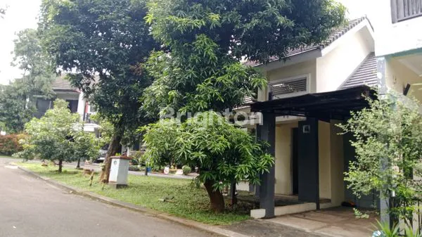 image RUMAH HOOK MEWAH 300M2 4KT DI LEGENDA WISATA CIBUBUR (6)
