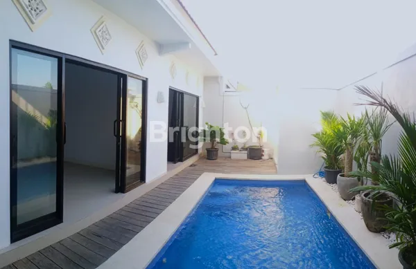 image VILLA MINIMALIS 2BR + ROOFTOP KEROBOKAN (1)