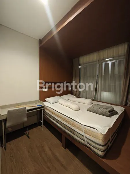 image VILLA MEWAH 2 LANTAI FULL FURNISH DI PADALARANG VIEW KOTA (2)