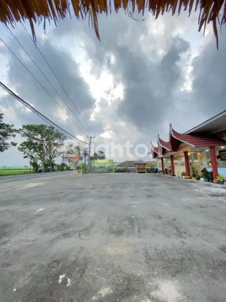 image DIJUAL TANAH DAN BANGUNAN UNTUK USAHA RUMAH MAKAN PINGGIR JALAN RAYA UTAMA GILIMANUK - DENPASAR<br />
 (1)