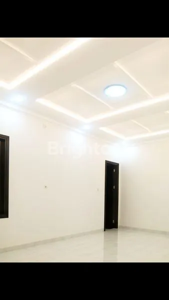 image LUXURIOUS HOUSE @ PONDOK BAMBU - EAST JAKARTA (5)