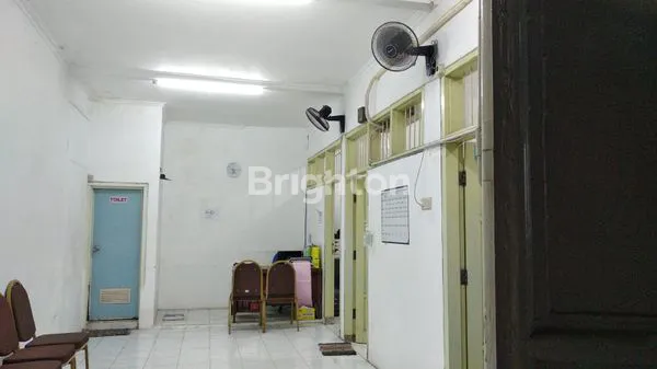 image DISEWAKAN RUMAH USAHA LOKASI STRATEGIS DI PAGESANGAN DEKAT PASAR PAGESANGAN (5)