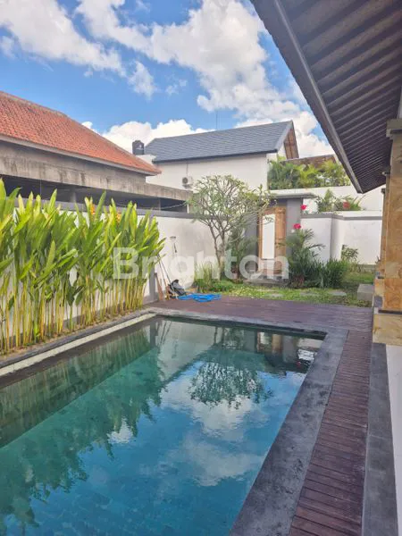 image SEWA VILLA DI KROBOKAN KAUH DENGAN KOLAM RENANG TAHUNAN (2)