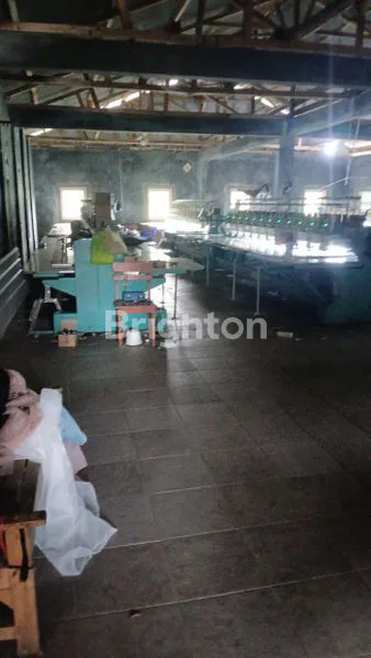 image RUMAH KONVEKSI SIAP HUNI (7)