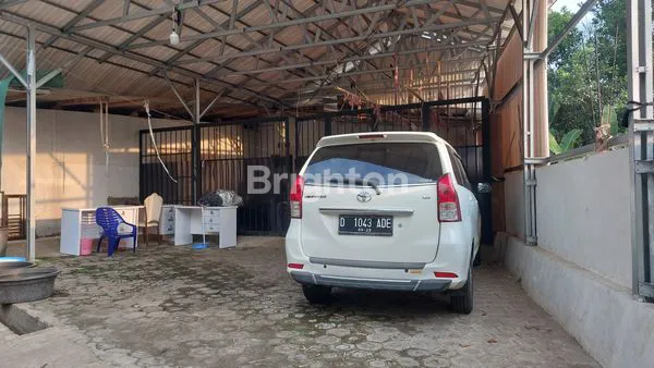 image RUMAH KONVEKSI SIAP HUNI (4)