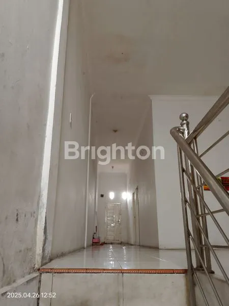 image RUMAH 2.5 LANTAI (3)