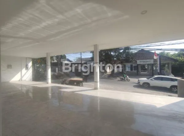 image TOKO 1 LANTAI DI PERERENAN (4)