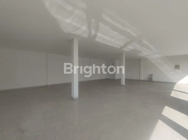 image TOKO 1 LANTAI DI PERERENAN (3)