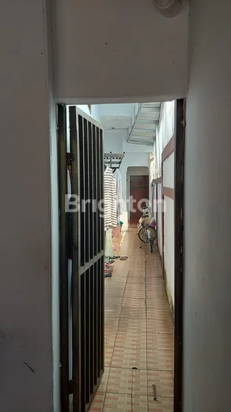 image RUMAH 1 1/2 LANTAI DI KOMPLEK AL RAWA BAMBU , PS MINGGU, JAKSEL (6)