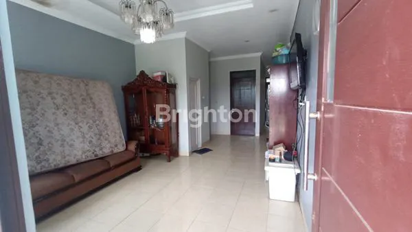 image RUMAH POSISI HOEK/SUDUT<br />
JL. CIBUBUR VII (4)