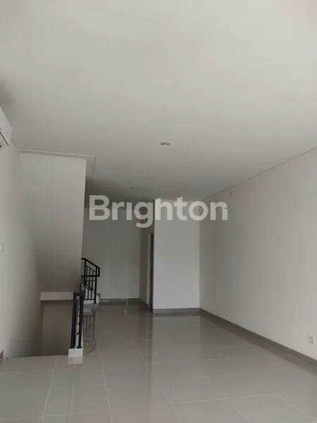 image RUKO HAMPTON AVENUE (3)