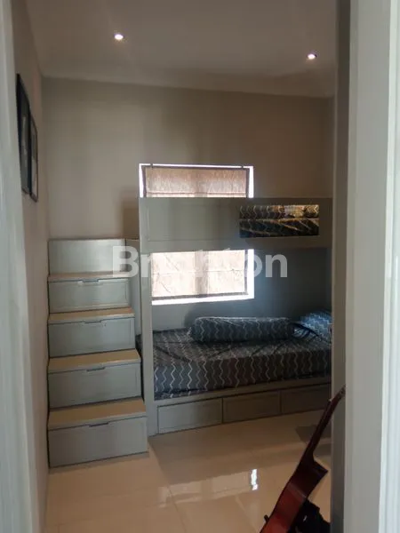 image RUMAH CANTIK ALA HOLAND MERCY MEDAN (6)