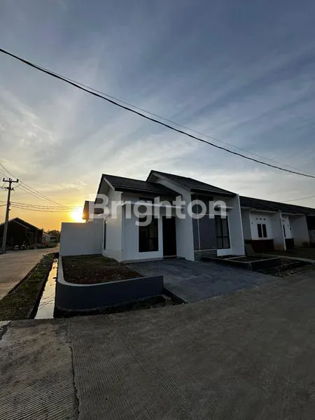 image RUMAH HOOK SIAP HUNI CISEENG (1)