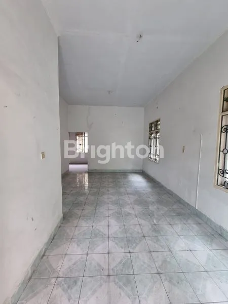 image VILLA KOMPLEK CEMARA HIJAU JL. METAL (2)