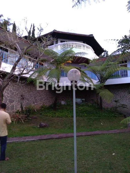 image TRETES VILLA PASURUAN (3)