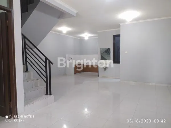 image RUMAH CANTIK SIAP HUNI GADING ARCADIA (1)