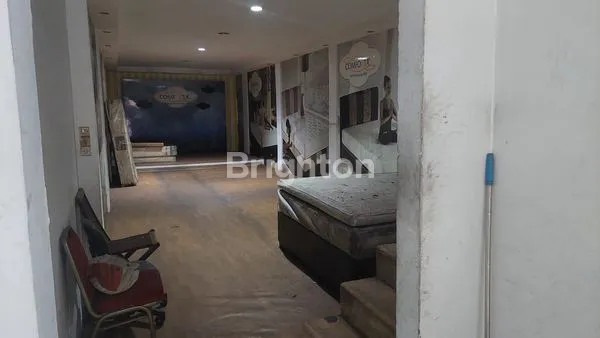 image RUKO SIAP PAKAI DI JALAN HASYIM ASHARI ROXY JAKARTA PUSAT (4)