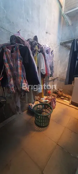 image RUMAH SIAP HUNI 150M² DI PEKAYON - 2 MENIT KE RS EMC, DEKAT MALL (4)