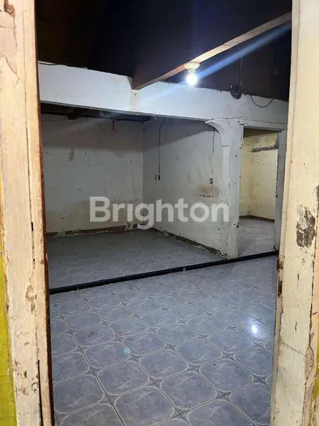 image RUMAH MURAH PADEMANGAN BARAT,LOKASI STRATEGIS DEKAT PUSAT KOTA. (1)