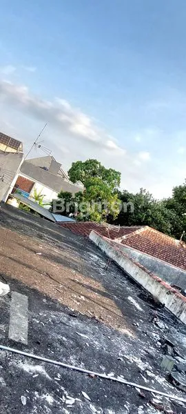 image RUMAH LUAS DEKAT TERMINAL BIS ARJOSARI MALANG (8)