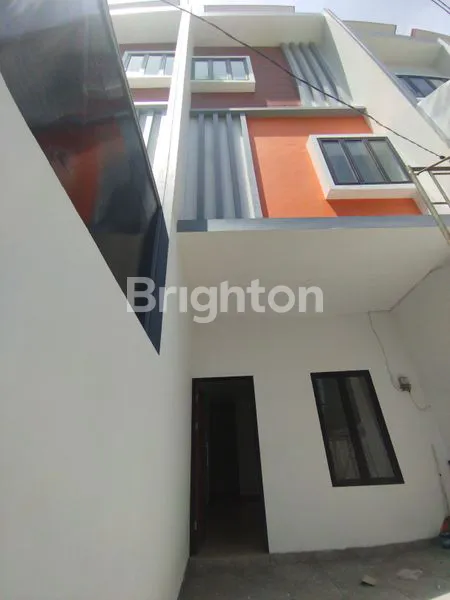 image RUMAH BARU TANJUNG DUREN DALAM KOMPLEKS ROW JALAN 2 MOBIL BEBAS BANJIR (2)